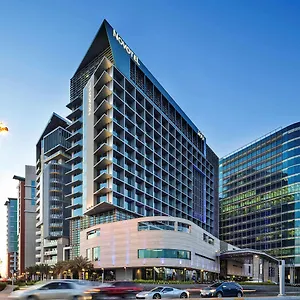 4* Szálloda Novotel Al Bustan